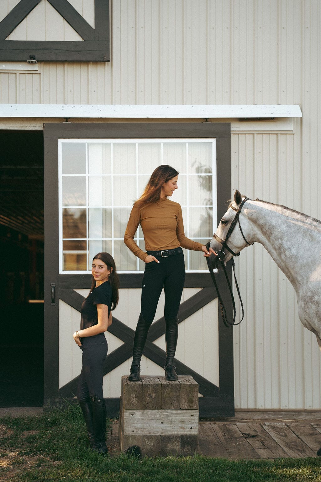 Chloe Lightweight Breeches | Black Riding Breeches C R I N I Ē R E 