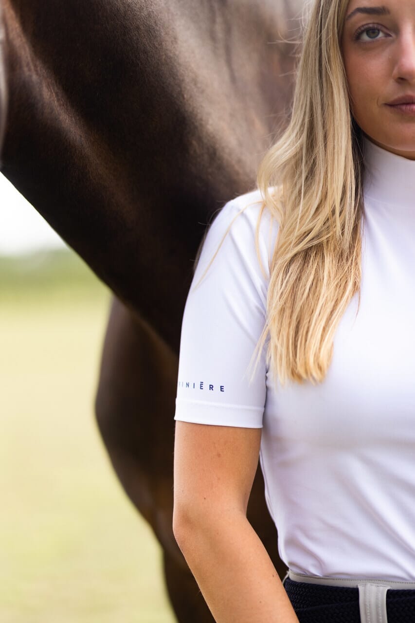 Effortless Elegance Mon Cheri ENTRE NOUS COLLECTION C R I N I Ē R E 